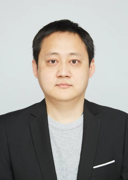 王卓然.png